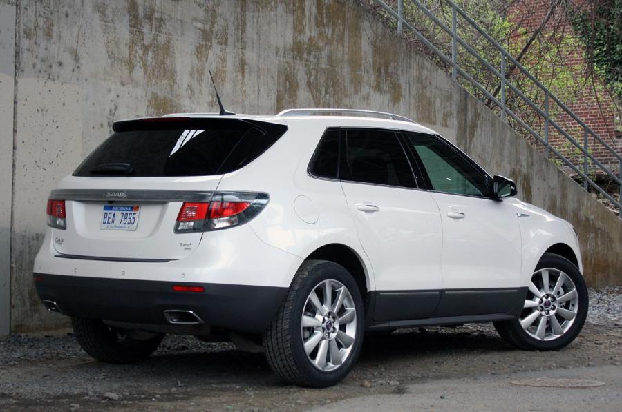  Saab 9-4X 2011 года  (фото 28 из 145)